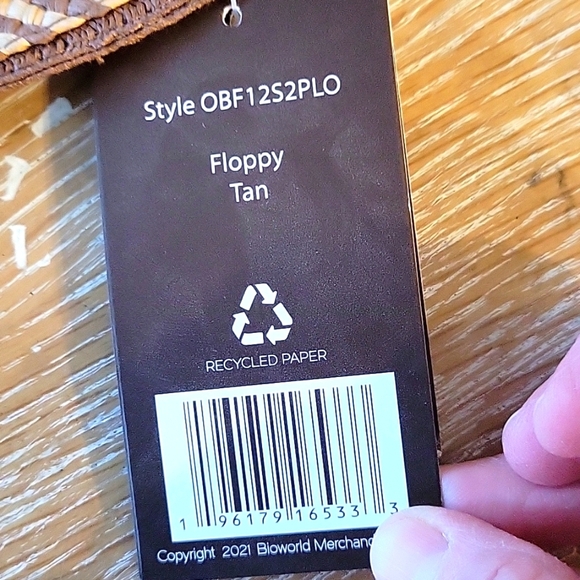 Free Authority Outdoors Sun Hat Tan Floppy UPF Protection One Size NWT - Picture 3 of 7